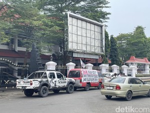 Heboh 6 Orang Bikin Onar di Posko AMPB Depan Kantor Bupati Pati
