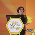 Rektor Universitas Gadjah Mada Ova Emilia saat menyampaikan sambutan dalam Jogja Financial Festival 2026 di Jogja Expo Center (JEC), Yogyakarta, Daerah Istimewa Yogyakarta, Jumat (22/5/2026). (CNBC Indonesia/Faisal Rahman)