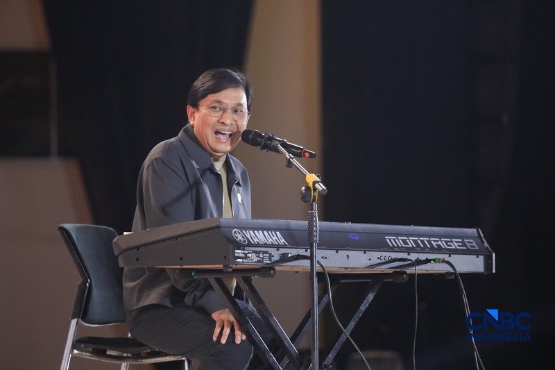 Deputi Gubernur Bank Indonesia, Aida S Budiman saat menyampaikan pemaparan dalam Jogja Financial Festival 2026 di Jogja Expo Center (JEC), Yogyakarta, DIY, Jumat (22/5/2026). (CNBC Indonesia/Faisal Rahman)
