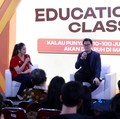 Stock Enthusiast, Michael Yeoh saat menyampaikan pemaparan dalam sesi Educational Class di acara Jogja Financial Festival 2026 di Jogja Expo Center (JEC), Yogyakarta, Jawa Tengah, Jumat (22/5/2026). (CNBC Indonesia/Muhammad Sabki)