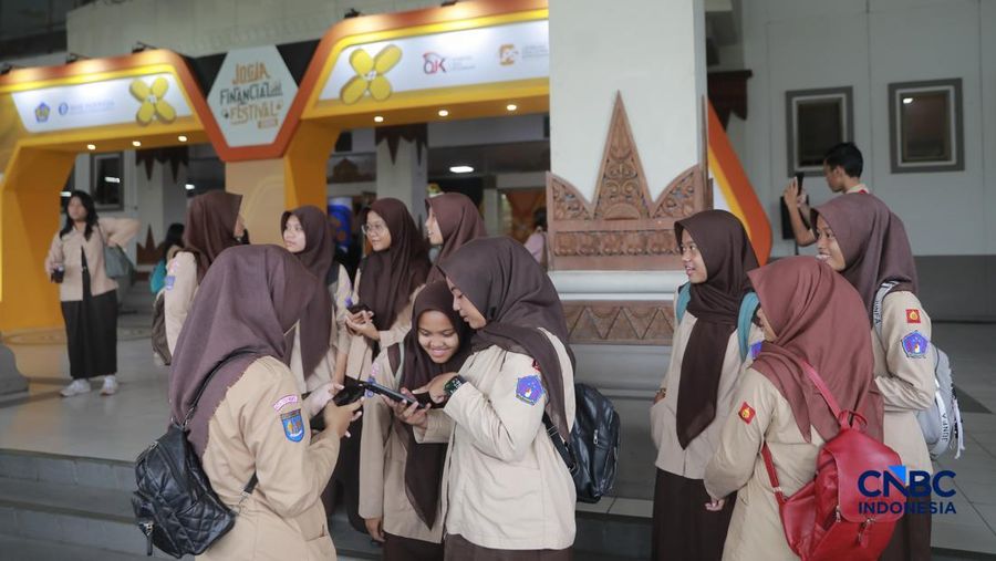 Suasana Jogja Financial Festival di Jogja Expo Center (JEC), Yogyakarta, Jawa Tengah, Jumat (22/5/2026).