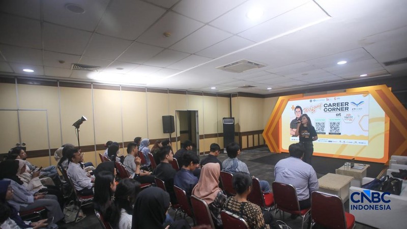 Suasana kegiatan Career Corner CT Corp dalam acara Jogja Financial Festival 2026 di Jogja Expo Center (JEC), Yogyakarta, Jawa Tengah, Jumat (22/5/2026). (CNBC Indonesia/Faisal Rahman)
