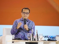 Wakil Menteri Komunikasi dan Digital, Nezar Patria saat menyampaikan pemaparan dalam Jogja Financial Festival 2026 di Jogja Expo Center (JEC), Yogyakarta, DIY, Jumat (22/5/2026). (CNBC Indonesia/Faisal Rahman)
