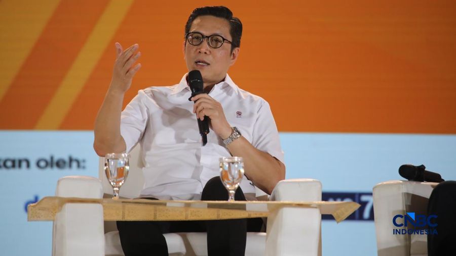 Direktur Jenderal Pengelolaan Pembiayaan dan Risiko, Direktorat Jenderal Pengelolaan Pembiayaan dan Risiko, Kementerian Keuangan RI, Suminto saat menyampaikan pemaparan dalam Jogja Financial Festival 2026 di Jogja Expo Center (JEC), Yogyakarta, DIY,