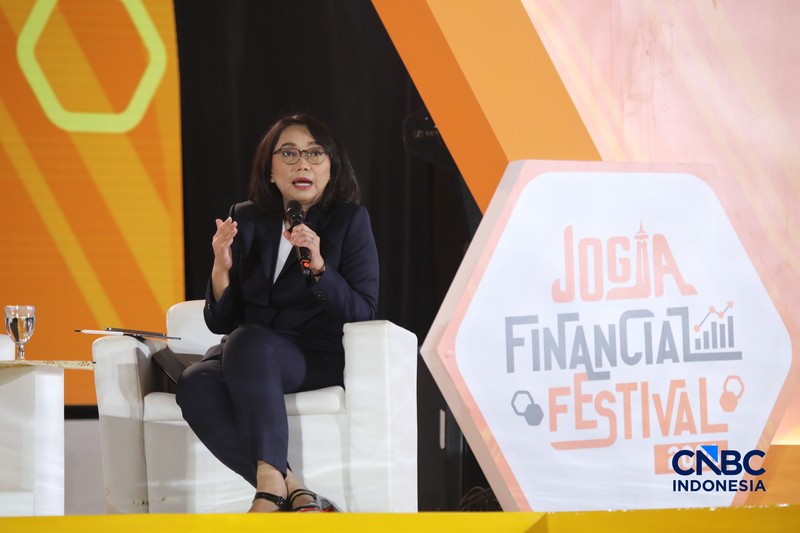 Direktur Utama PT Bank Rakyat Indonesia (Persero) Tbk, Hery Gunardi saat menyampaikan pemaparan dalam Jogja Financial Festival 2026 di Jogja Expo Center (JEC), Yogyakarta, DIY, Sabtu (23/5/2026). (CNBC Indonesia/Faisal Rahman)