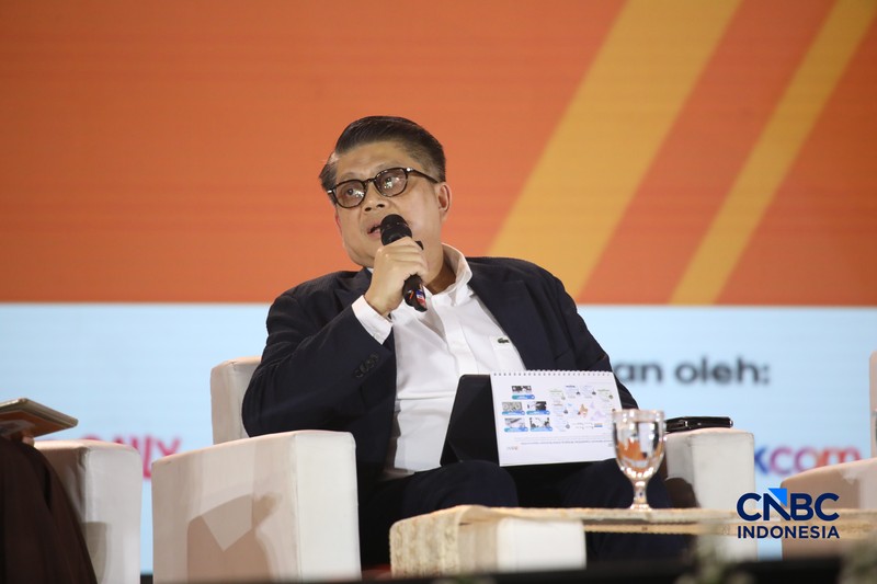 Direktur Utama PT Bank Rakyat Indonesia (Persero) Tbk, Hery Gunardi saat menyampaikan pemaparan dalam Jogja Financial Festival 2026 di Jogja Expo Center (JEC), Yogyakarta, DIY, Sabtu (23/5/2026). (CNBC Indonesia/Faisal Rahman)