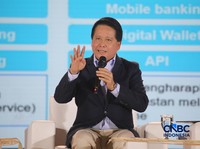 Direktur Utama PT Bank Rakyat Indonesia (Persero) Tbk, Hery Gunardi saat menyampaikan pemaparan dalam Jogja Financial Festival 2026 di Jogja Expo Center (JEC), Yogyakarta, DIY, Sabtu (23/5/2026). (CNBC Indonesia/Faisal Rahman)