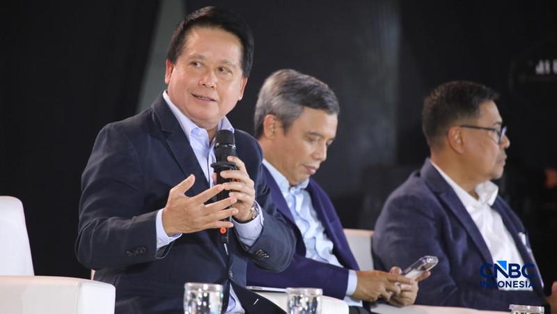 Direktur Utama PT Bank Rakyat Indonesia (Persero) Tbk, Hery Gunardi saat menyampaikan pemaparan dalam Jogja Financial Festival 2026 di Jogja Expo Center (JEC), Yogyakarta, DIY, Sabtu (23/5/2026). (CNBC Indonesia/Faisal Rahman)