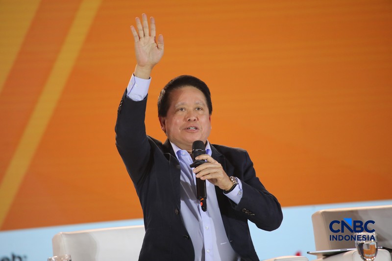 Direktur Utama PT Bank Rakyat Indonesia (Persero) Tbk, Hery Gunardi saat menyampaikan pemaparan dalam Jogja Financial Festival 2026 di Jogja Expo Center (JEC), Yogyakarta, DIY, Sabtu (23/5/2026). (CNBC Indonesia/Faisal Rahman)