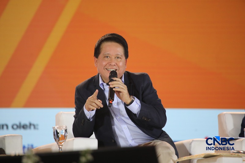 Direktur Utama PT Bank Rakyat Indonesia (Persero) Tbk, Hery Gunardi saat menyampaikan pemaparan dalam Jogja Financial Festival 2026 di Jogja Expo Center (JEC), Yogyakarta, DIY, Sabtu (23/5/2026). (CNBC Indonesia/Faisal Rahman)