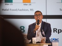 Direktur Utama PT Bank Syariah Indonesia (Persero) Tbk, Anggoro Eko Cahyo saat menyampaikan pemaparan dalam Jogja Financial Festival 2026 di Jogja Expo Center (JEC), Yogyakarta, DIY, Sabtu (23/5/2026). (CNBC Indonesia/Faisal Rahman)