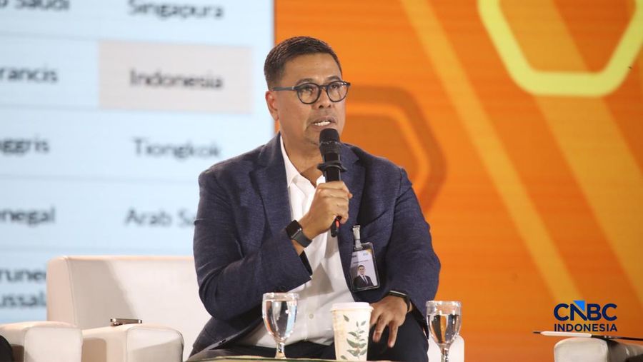 Direktur Utama PT Bank Syariah Indonesia (Persero) Tbk, Anggoro Eko Cahyo saat menyampaikan pemaparan dalam Jogja Financial Festival 2026 di Jogja Expo Center (JEC), Yogyakarta, DIY, Sabtu (23/5/2026). (CNBC Indonesia/Faisal Rahman)