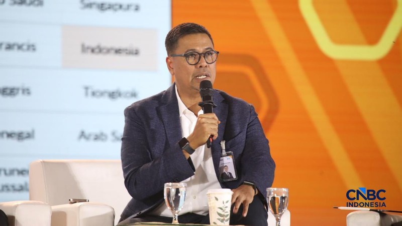 Direktur Utama PT Bank Syariah Indonesia (Persero) Tbk, Anggoro Eko Cahyo saat menyampaikan pemaparan dalam Jogja Financial Festival 2026 di Jogja Expo Center (JEC), Yogyakarta, DIY, Sabtu (23/5/2026). (CNBC Indonesia/Faisal Rahman)