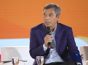 Direktur Utama PT Bank Tabungan Negara (Persero) Tbk, Nixon LP Napitupulu saat menyampaikan pemaparan dalam Jogja Financial Festival 2026 di Jogja Expo Center (JEC), Yogyakarta, DIY, Sabtu (23/5/2026). (CNBC Indonesia/Faisal Rahman)