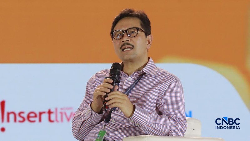 Direktur Utama PT Sarana Multi Infrastruktur (Persero), Reynaldi Hermansjah saat menyampaikan pemaparan dalam Jogja Financial Festival 2026 di Jogja Expo Center (JEC), Yogyakarta, DIY, Sabtu (23/5/2026). (CNBC Indonesia/Muhammad Sabki)