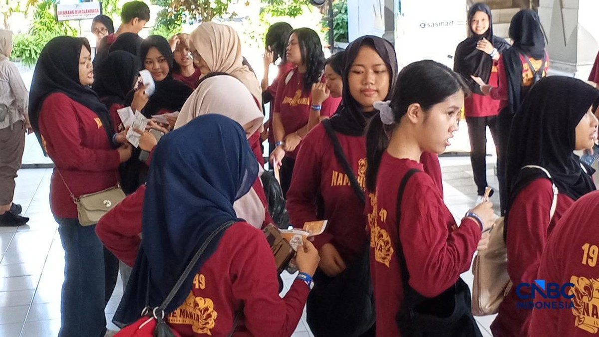 Pelajar-Warga Serbu JEC Hadiri Jogja Financial Festival Hari ke-2