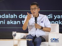 Ketua Komisi XI DPR RI, Mukhamad Misbakhun saat menyampaikan pemaparan dalam Jogja Financial Festival 2026 di Jogja Expo Center (JEC), Yogyakarta, DIY, Sabtu (23/5/2026). (CNBC Indonesia/Faisal Rahman)