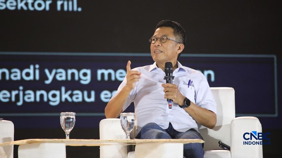 Ketua Komisi XI DPR RI, Mukhamad Misbakhun. (CNBC Indonesia/Faisal Rahman)