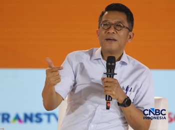 Ketua Komisi XI DPR RI, Mukhamad Misbakhun saat menyampaikan pemaparan dalam Jogja Financial Festival 2026 di Jogja Expo Center (JEC), Yogyakarta, DIY, Sabtu (23/5/2026). (CNBC Indonesia/Faisal Rahman)