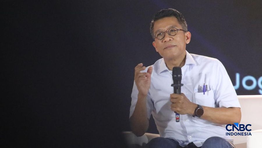 Ketua Komisi XI DPR RI, Mukhamad Misbakhun saat menyampaikan pemaparan dalam Jogja Financial Festival 2026 di Jogja Expo Center (JEC), Yogyakarta, DIY, Sabtu (23/5/2026). (CNBC Indonesia/Faisal Rahman)