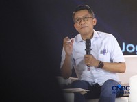 Ketua Komisi XI DPR RI, Mukhamad Misbakhun saat menyampaikan pemaparan dalam Jogja Financial Festival 2026 di Jogja Expo Center (JEC), Yogyakarta, DIY, Sabtu (23/5/2026). (CNBC Indonesia/Faisal Rahman)