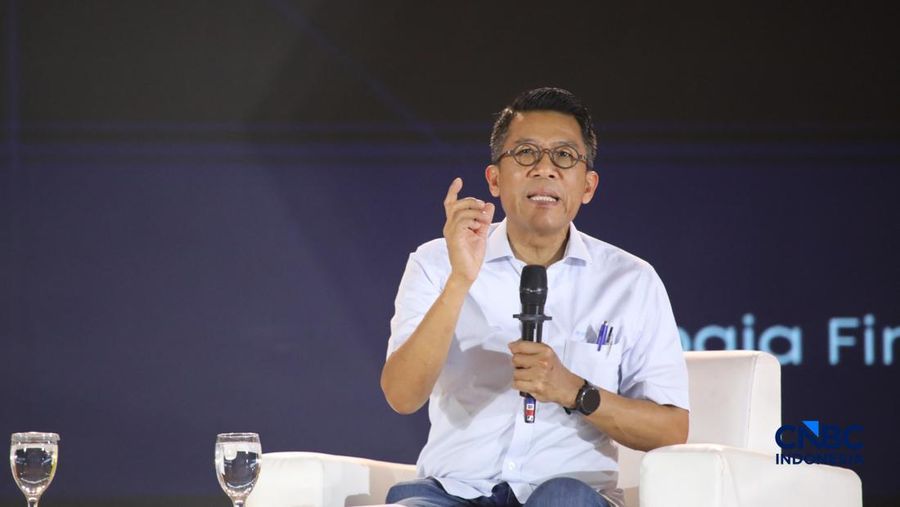 Ketua Komisi XI DPR RI, Mukhamad Misbakhun saat menyampaikan pemaparan dalam Jogja Financial Festival 2026 di Jogja Expo Center (JEC), Yogyakarta, DIY, Sabtu (23/5/2026). (CNBC Indonesia/Faisal Rahman)