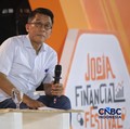 Ketua Komisi XI DPR RI, Mukhamad Misbakhun saat menyampaikan pemaparan dalam Jogja Financial Festival 2026 di Jogja Expo Center (JEC), Yogyakarta, DIY, Sabtu (23/5/2026). (CNBC Indonesia/Faisal Rahman)