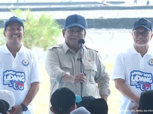 Prabowo Minta Tunda Bangun Kantor: Jangan Kantor Megah Produk Nggak Ada