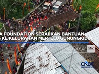 CT Arsa Foundation Serahkan Bantuan Ambulans ke Kelurahan Mertelu Gunungkidul