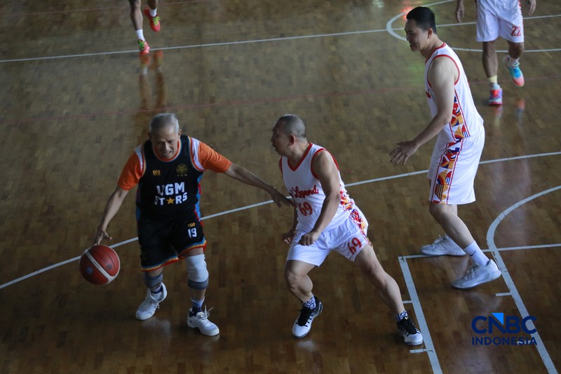Basket Celebrity Match, Meet &amp; Greet yang menjadi bagian dari Jogja Financial Festival Universitas Gadjah Mada, Minggu (24/5/2026) pagi. (CNBC Indonesia/Faisal Rahman)