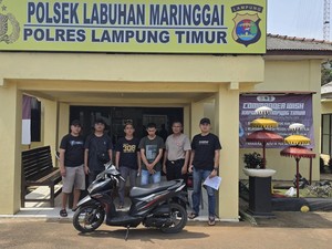 Maling Motor di Lampung Menyerahkan Diri-Bawa Barang Bukti gegara Takut Ditembak