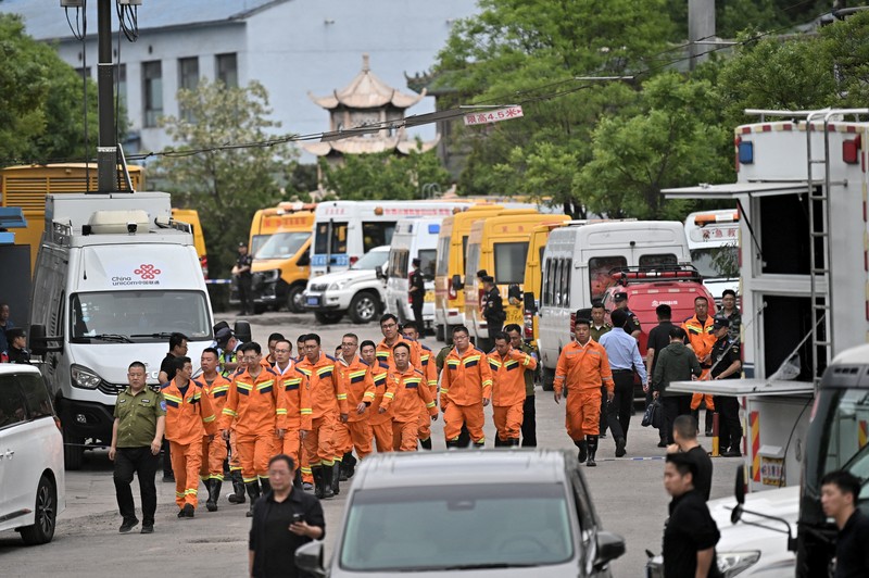 Vidio google earth menujukkan lokasi kejadian setelah ledakan gas di tambang batu bara Liushenyu di Kabupaten Qinyuan, Provinsi Shanxi, Tiongkok, Sabtu (23/5/2026). (via REUTERS TV)