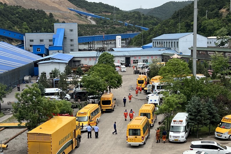 Vidio google earth menujukkan lokasi kejadian setelah ledakan gas di tambang batu bara Liushenyu di Kabupaten Qinyuan, Provinsi Shanxi, Tiongkok, Sabtu (23/5/2026). (via REUTERS TV)