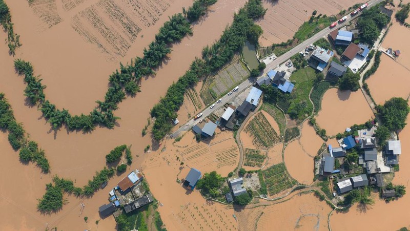Pemandangan desa Anxi dari udara setelah banjir bandang dan tanah longsor yang dipicu oleh curah hujan ekstrem, di distrik Yongchuan, Chongqing, China, 24 Mei 2026. (cnsphoto via REUTERS)
