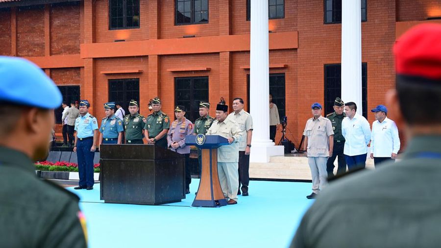Presiden Republik Indonesia Prabowo Subianto meresmikan renovasi museum dan perpustakaan Sekolah Staf dan Komando Angkatan Darat di Kota Bandung, Senin (25/5/2026).