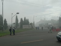 Suasana di sekitar pabrik kimia terlihat usai terjadi ledakan di Cilegon, Senin (25/5/2026). (Dok. Detikcom/Iqbal)