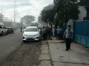 Asap Bau Menyengat, Warga Diminta Jauhi Lokasi Ledakan Pabrik Kimia di Cilegon