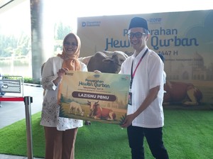 TelkomGroup Salurkan 910 Hewan Kurban ke Warga di Berbagai Wilayah RI