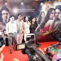 Telkomsel melalui MAXStream TV bersama iQIYI menghadirkan original series Indonesia The Other Sister. Series ini dijadwalkan tayang mulai 29 Mei 2026 dan membawa kisah misteri yang membumi, dengan konflik keluarga, identitas, serta dinamika relasi ya