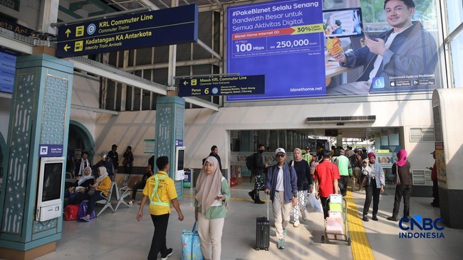 Warga RI Mulai "Pelit", Liburan Pilih Jalur Darat-Ogah Naik Pesawat
