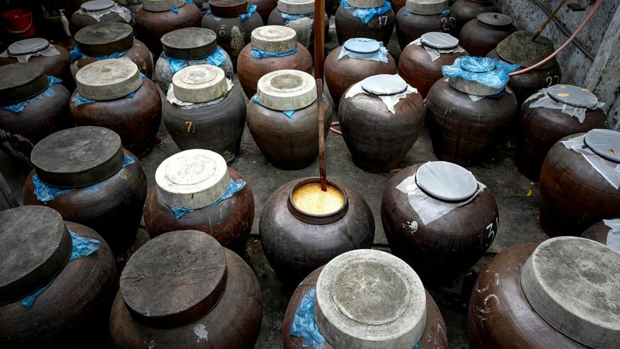 Guci Alkohol zaman dahulu. (Dok Pexels.com)