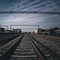 Ilustrasi rel kereta api. (Dok. Pexels)