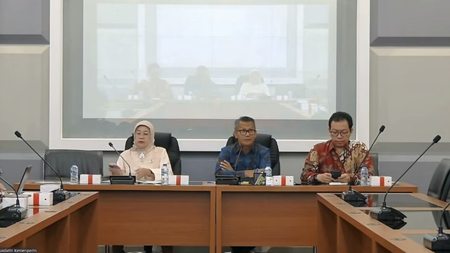 Pelemahan Rupiah Bikin Pengusaha RI Cemas Kondisi 6 Bulan ke depan