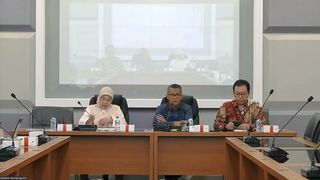 TOP! Manufaktur RI Kasih Kabar Baik, IKI Mei Naik-Motornya Tak Terduga
