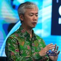 Ketua Umum Gabungan Pengusaha (GP) Jamu, Jony Yuwono memberi pemaparan dalam acara Health Forum di Studio CNBC Indonesia, Jakarta, Selasa, 26/5. (CNBC Indonesia/Muhammad Sabki)