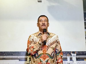 Umuh Muchtar Ungkap Alasan Bojan Hodak Tinggalkan Kursi Pelatih Persib
