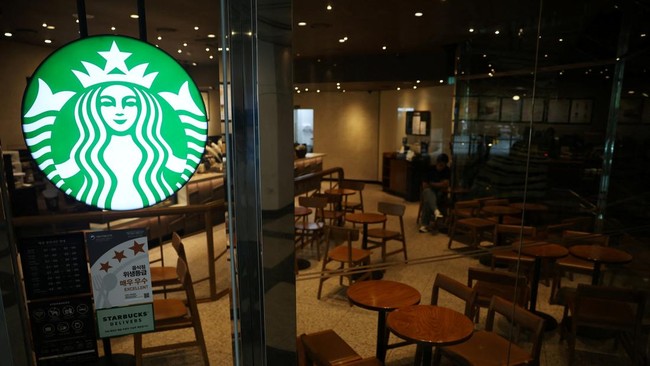 Promo Tumbler Bawa Masalah, Raksasa Starbucks Kena Hajar Sana-sini