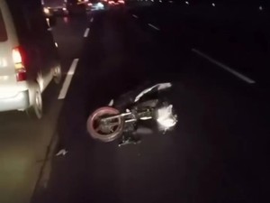 Video: Viral Kecelakaan Pemotor Masuk Tol Purbaleunyi