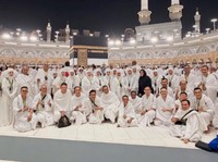 Anang Hermansyah dan Ashanty saat menjalani ibadah haji. (Instagram/Ashanty_ash)