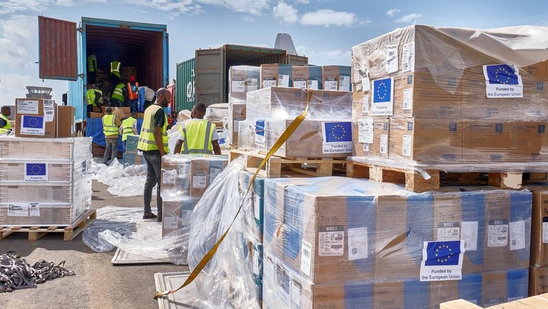 UNICEF staff and airport workers load trucks with aid from the European Civil Protection and Humanitarian Aid Operations (ECHO) for the Ebola outbreak caused by the Bundibugyo strain, at Bunia National Airport in Bunia, Ituri province, Democratic Rep